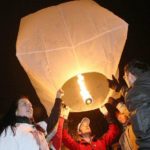 20141201-lampiony-prani-stesti_denik-630